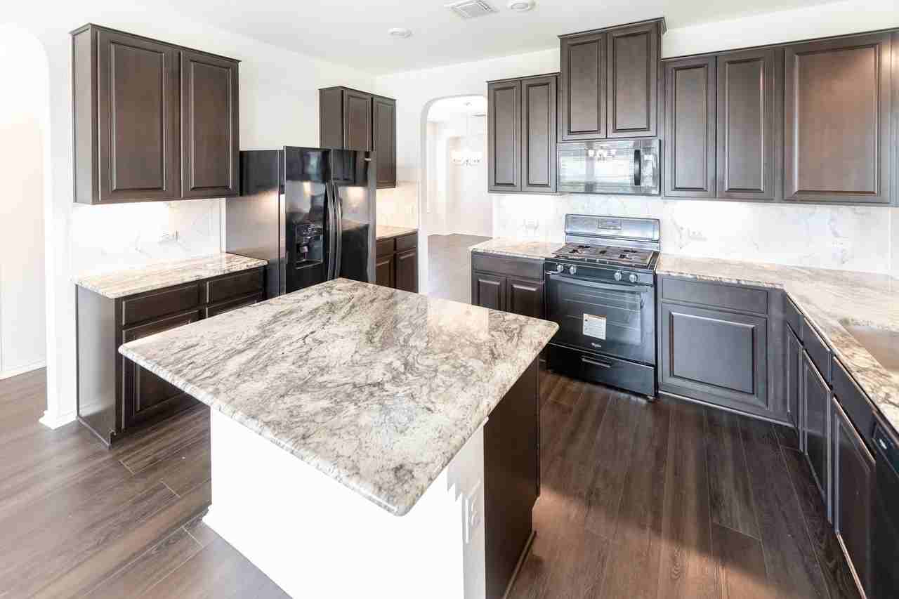 1101 Arbor Acres Loop - Photo 5 of 18