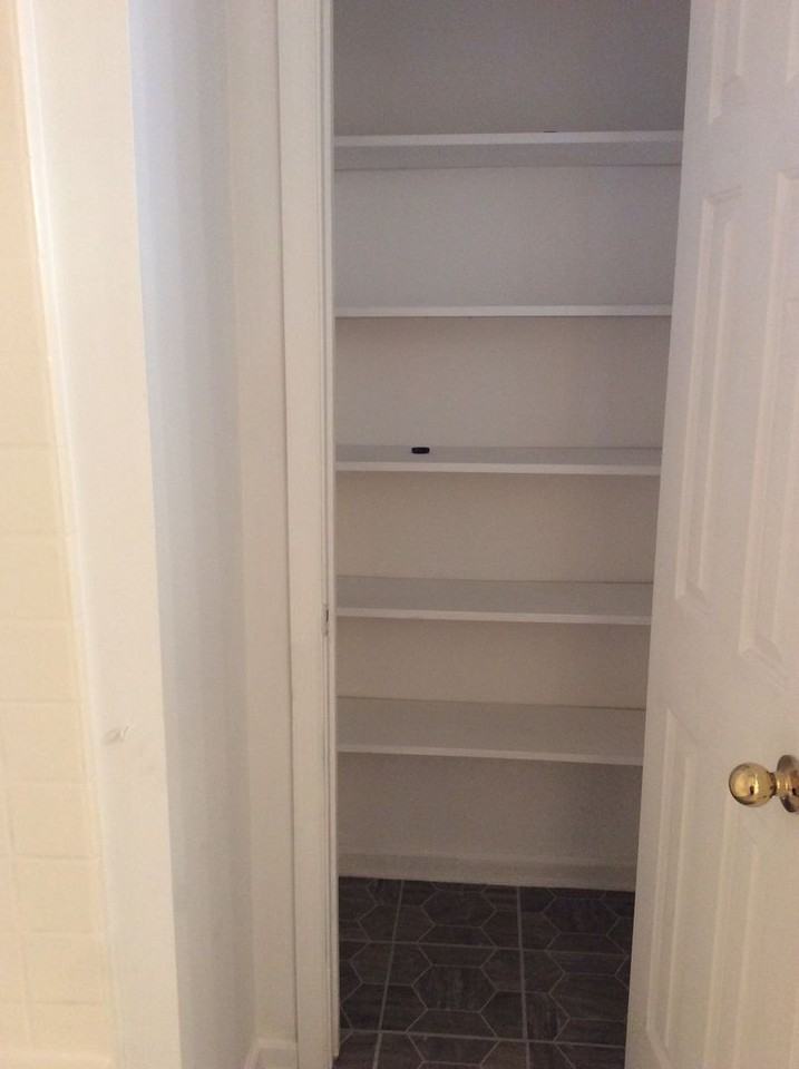 8604 Croaker Rd - Photo 6 of 18