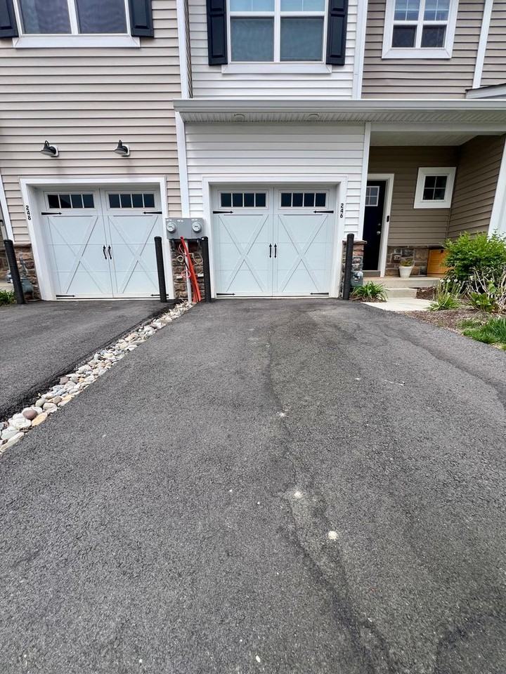 246 Honey Ln - Photo 2 of 29