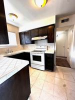 featured image of 1528 E Garland Ave