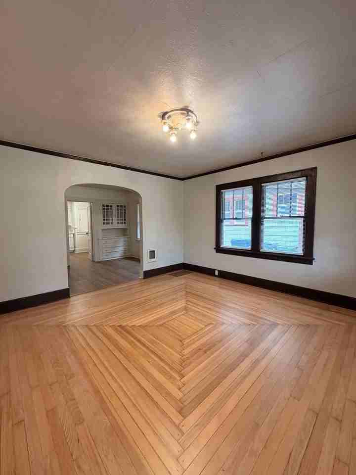 1895 W 18th Ave - Photo 3 of 20