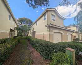 2143 2143 Hacienda Ter th 2143 - Photo 1 of 1