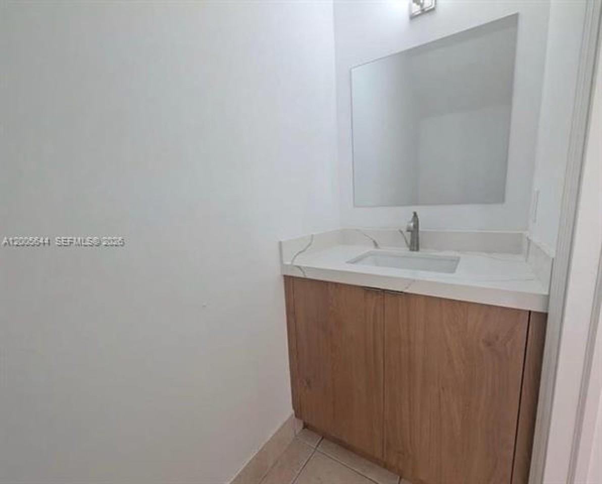 2143 2143 Hacienda Ter th 2143 - Photo 6 of 15