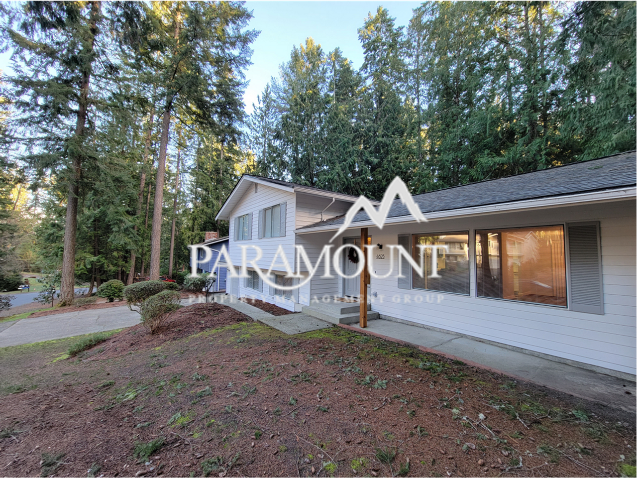 4625 Nw 82nd St - Photo 3 of 14