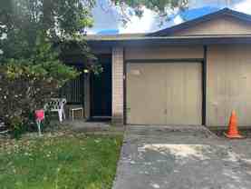 6613 Hillsdale Blvd - Photo 1 of 1