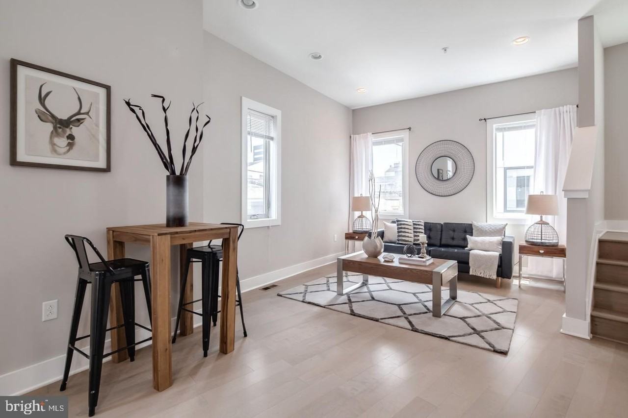 826 N 3rd St #1 - Photo 5 of 14