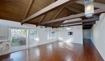 featured image of 1662 Iowa St