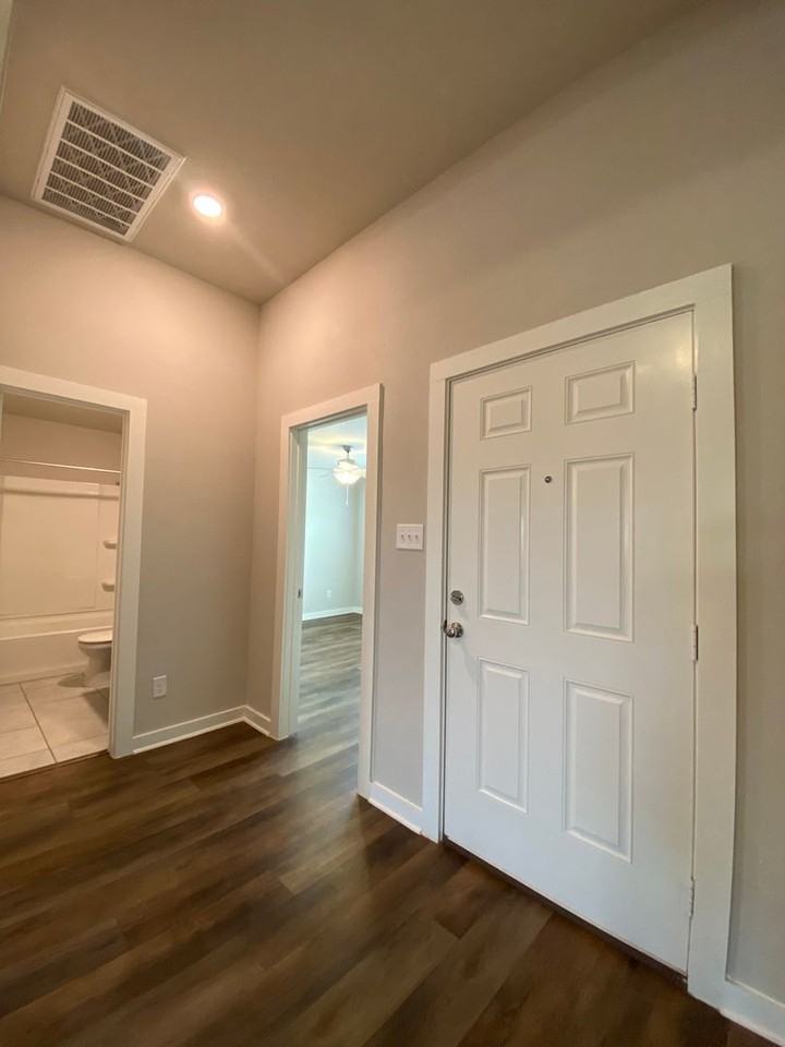 6015 Akin Stroll - Photo 3 of 38