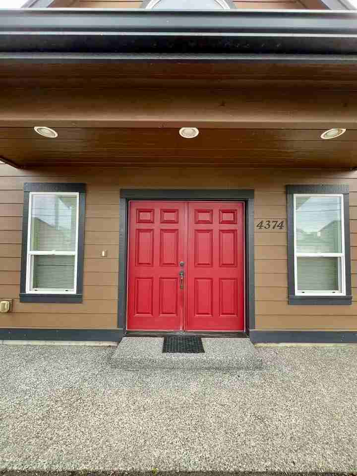 4374 Saltspring Dr - Photo 2 of 43