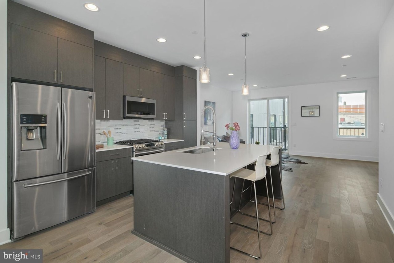 1405 S Hancock St - Photo 2 of 22