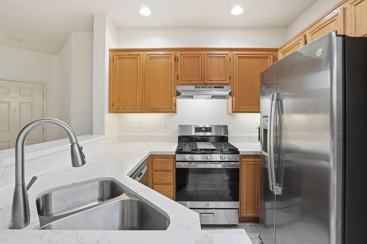 10973 Caminito Arcada - Photo 3 of 17