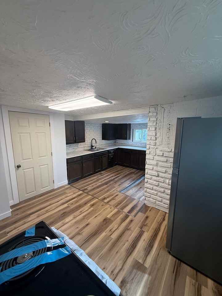 524 Short St - Photo 6 of 25