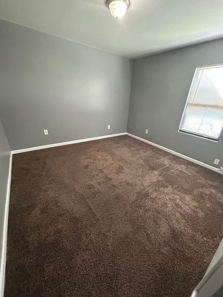 3503 Falling Springs - Photo 2 of 14