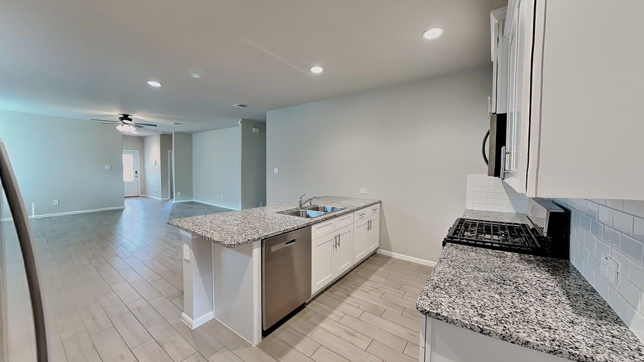 6721 Lake Overlook Dr - Photo 6 of 22