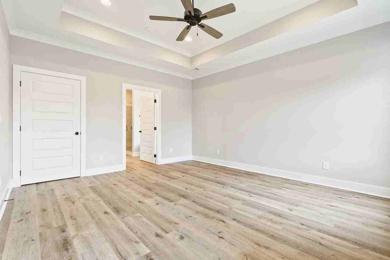 1785 Hanson St - Photo 6 of 21