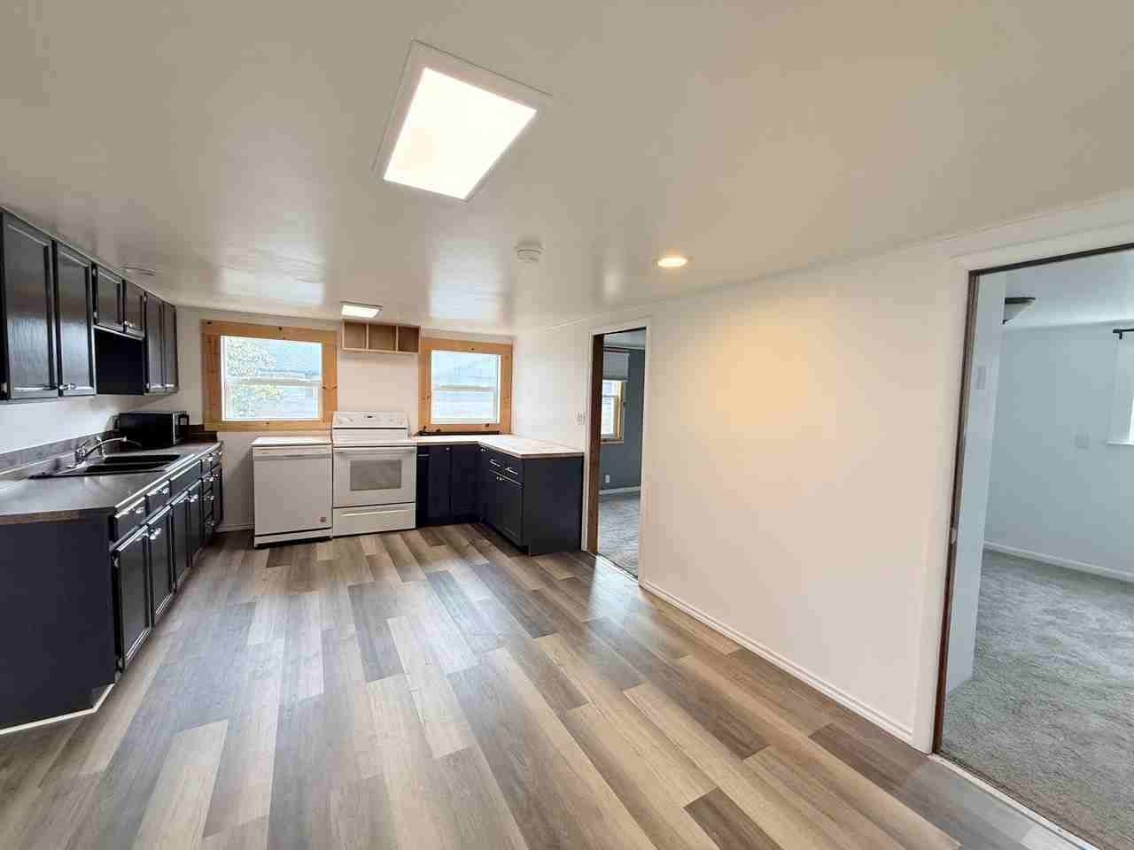 3239 39th Ave Sw - Photo 7 of 33