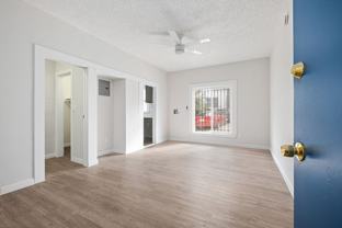 New Hampshire - Photo 1 of 1