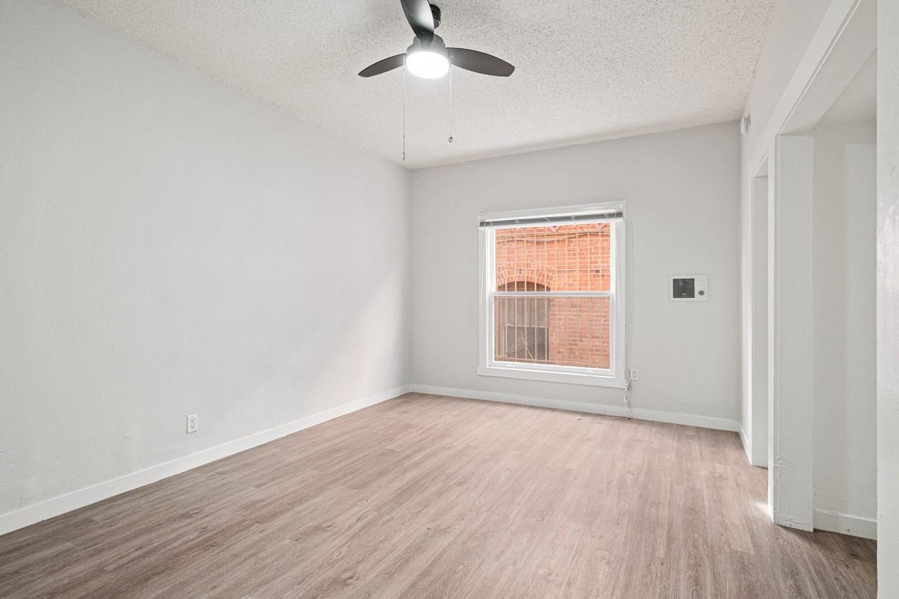 New Hampshire - Photo 4 of 8