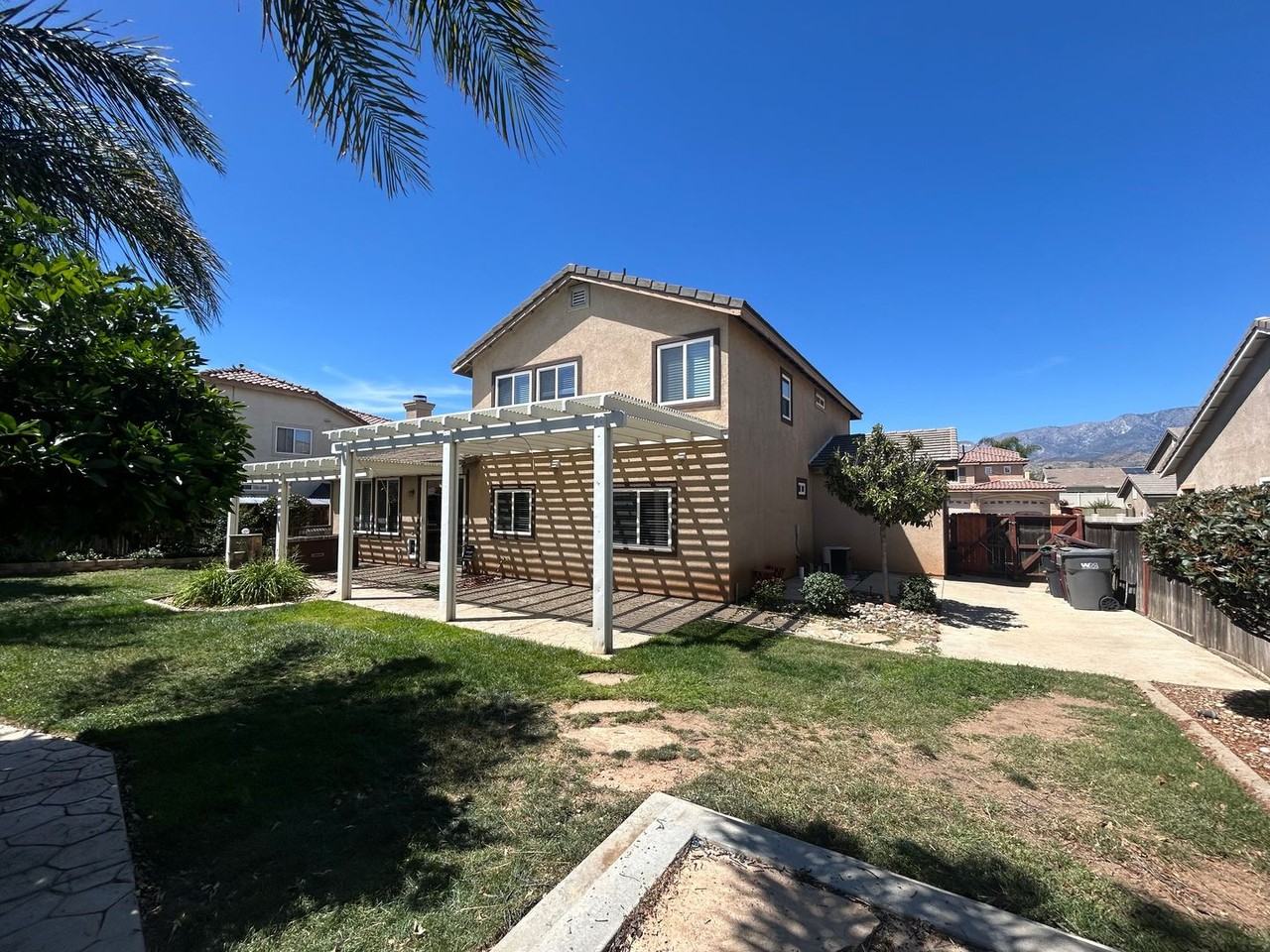 1639 Sparrow Pt - Photo 5 of 13