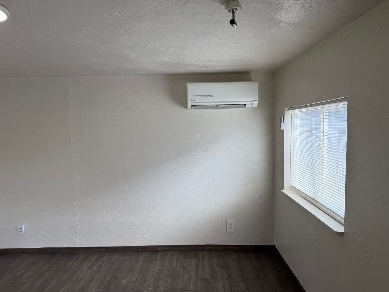 78160 1/2 Highway 99 - Photo 6 of 22