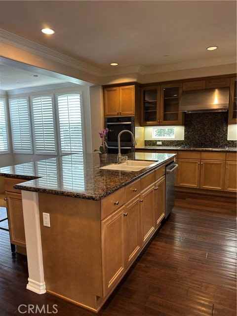 18729 Sinclair Ln - Photo 3 of 6