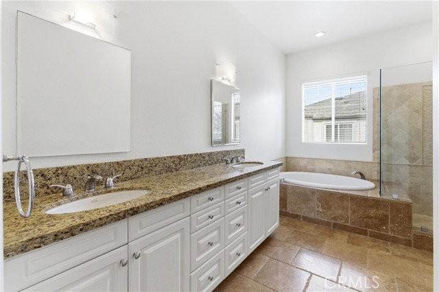 19307 Surfview Dr - Photo 5 of 8