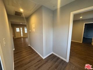 6303 Vicland Pl - Photo 4 of 8