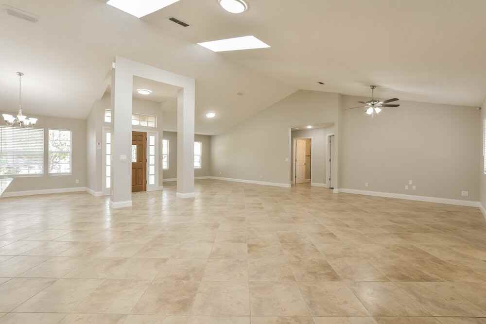 3035 Bluffton Cv - Photo 6 of 16