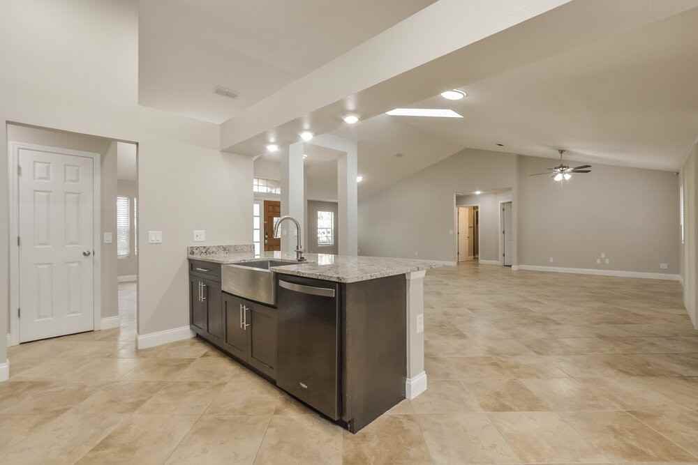 3035 Bluffton Cv - Photo 7 of 16