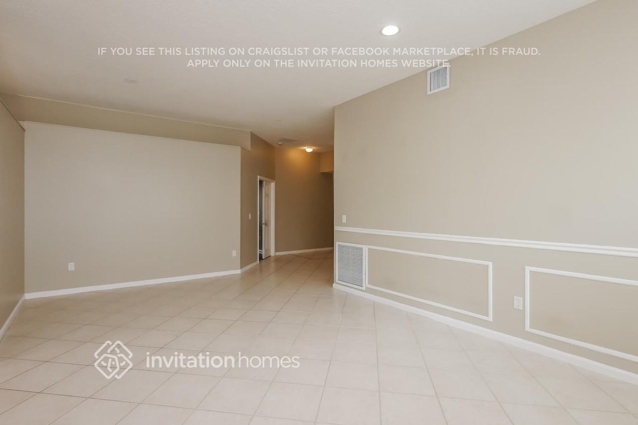 5213 Sw 158th Ave - Photo 6 of 17