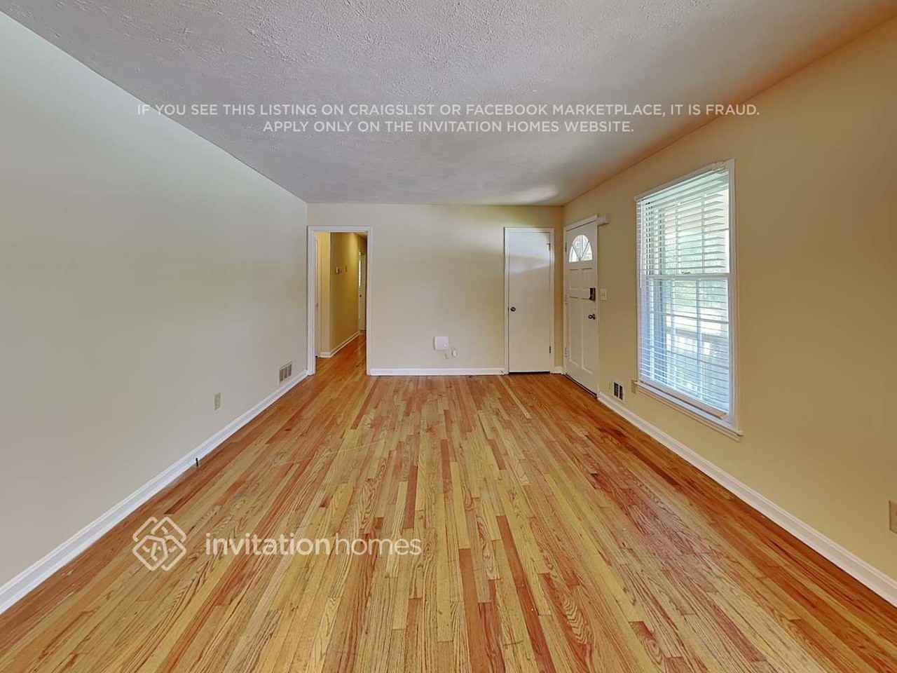 5437 Janice Ln - Photo 4 of 22