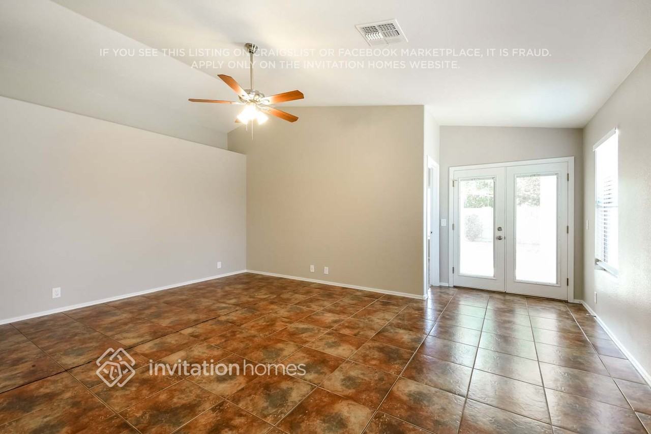 5307 W Campo Bello Dr - Photo 3 of 16