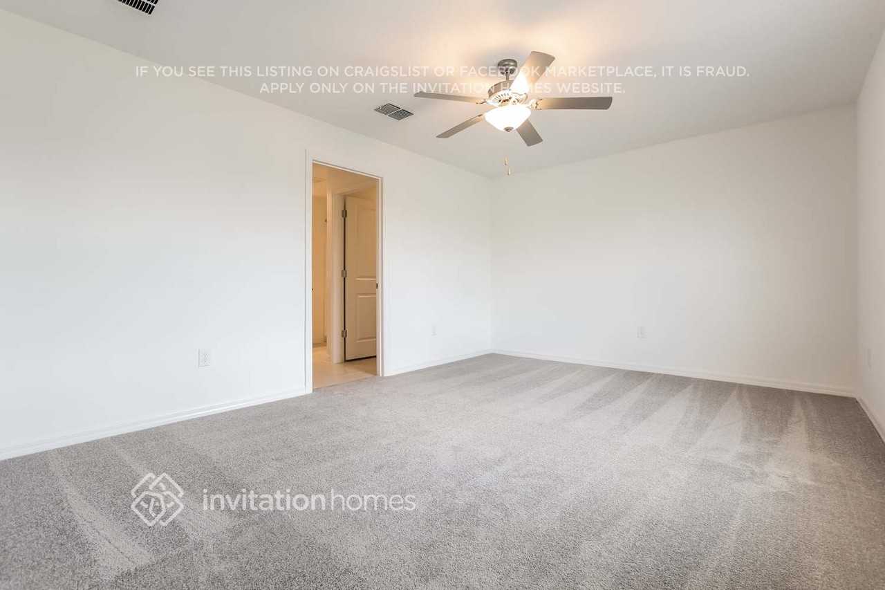 8615 41st Ave E - Photo 7 of 18