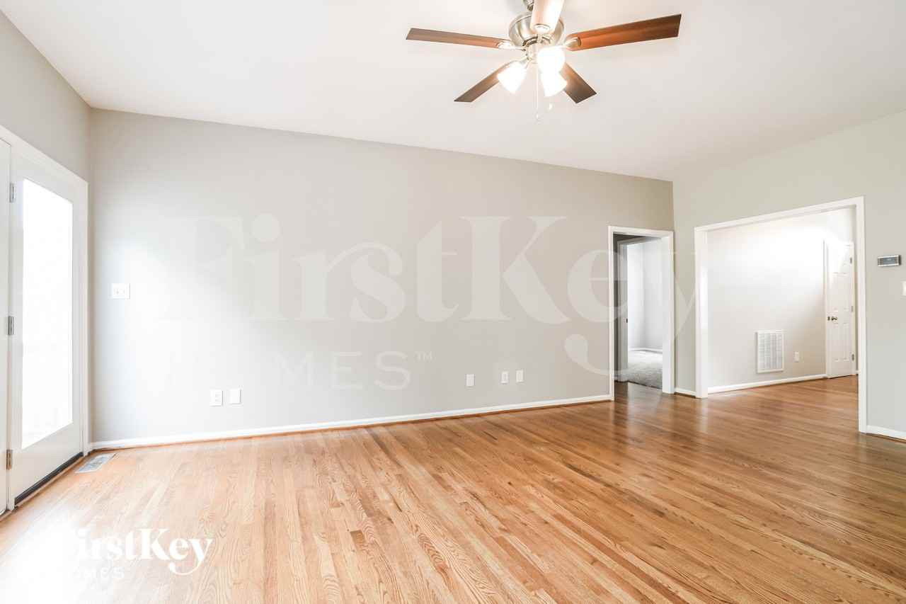 13415 Willow Breeze Ln - Photo 2 of 19