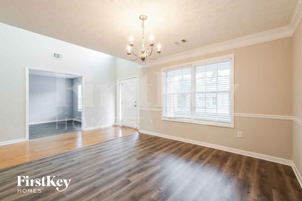 562 Rachel View Ct - Photo 6 of 19
