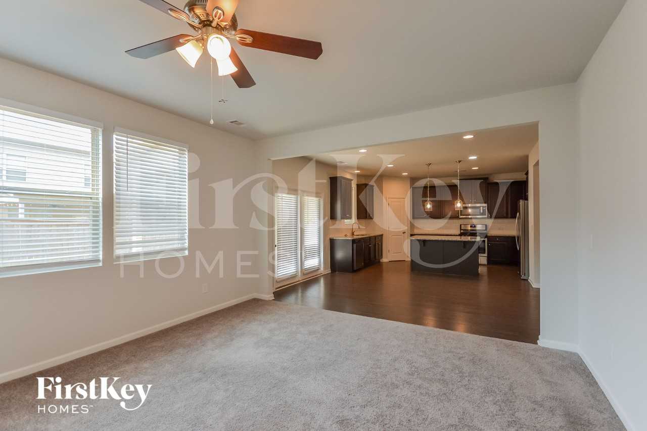 7795 Nolan Trl - Photo 3 of 15