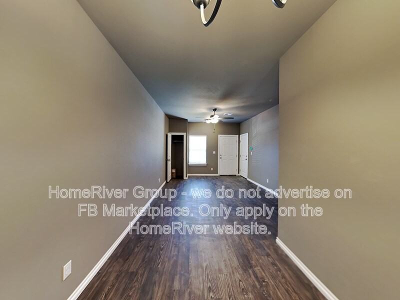 927 Sw 91st St - Photo 5 of 21