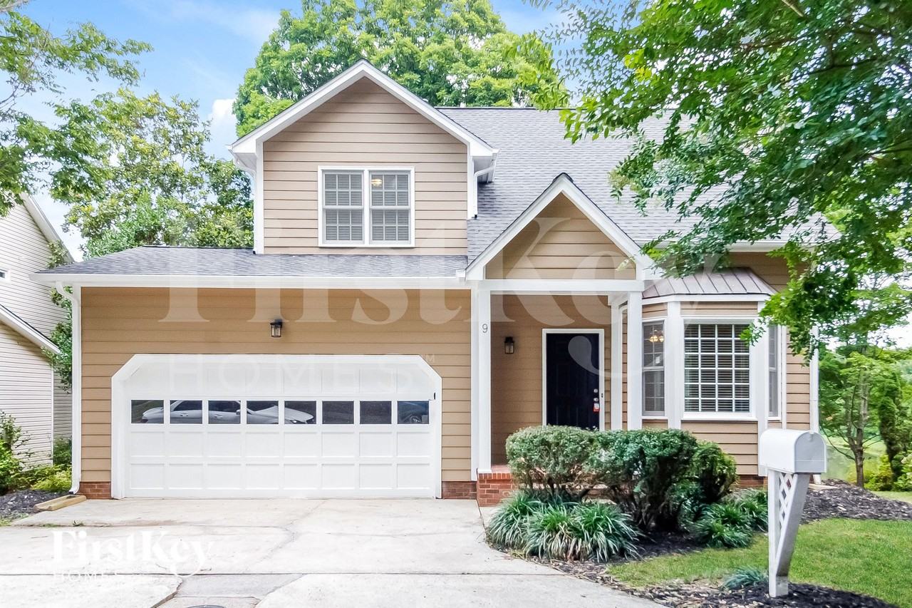 9 Park Village Ct - Photo 2 of 15