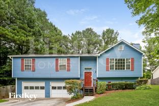 6319 Hillview Ln - Photo 1 of 1