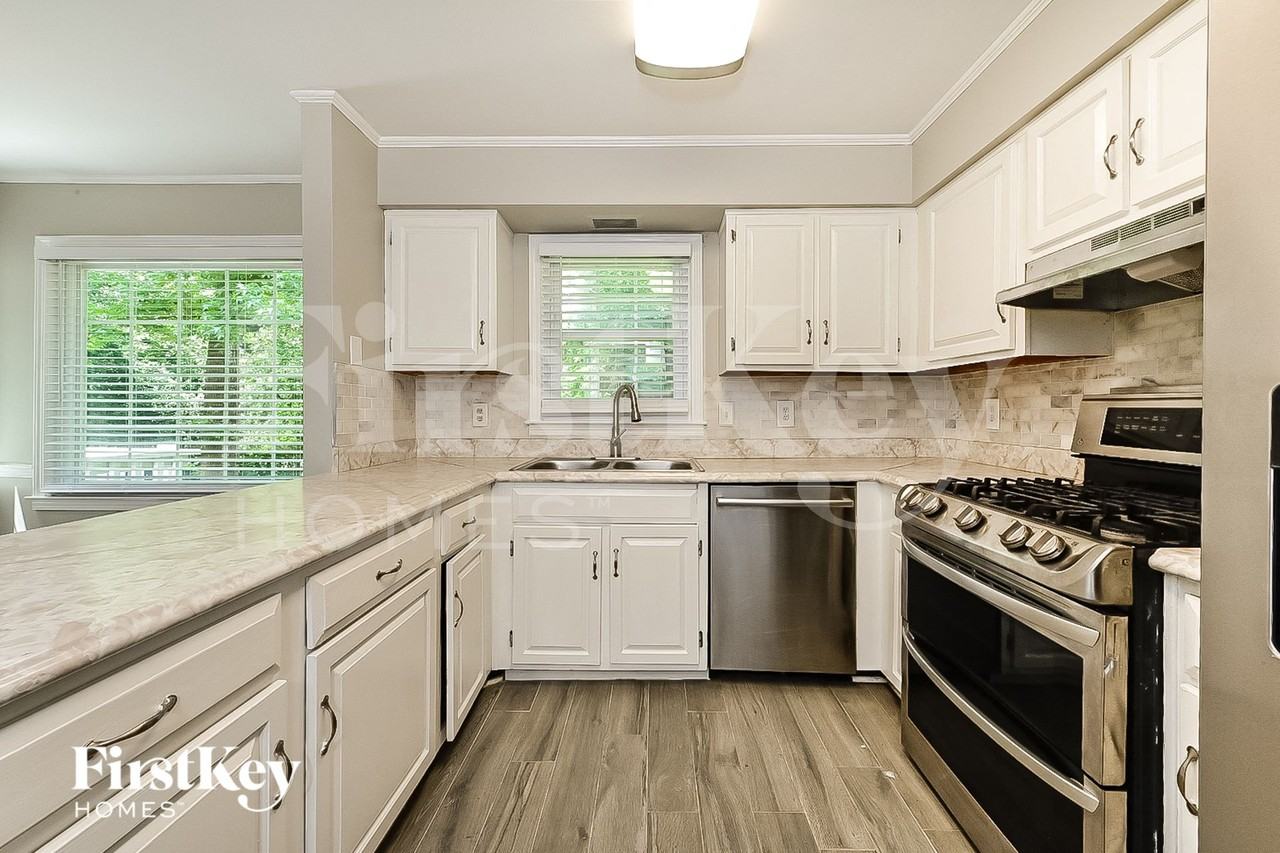 1985 Wrights Way - Photo 4 of 15