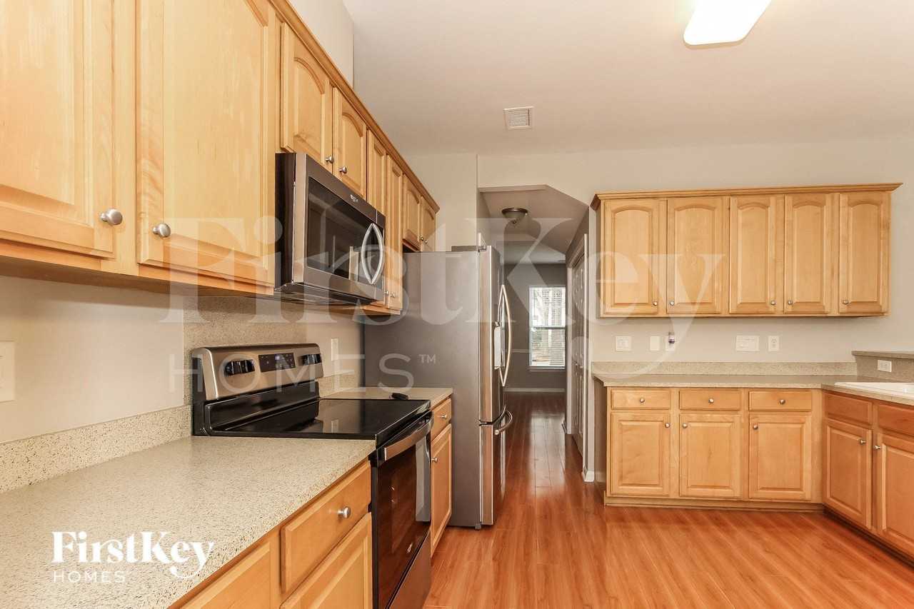 12641 Cross Dale Dr - Photo 6 of 14