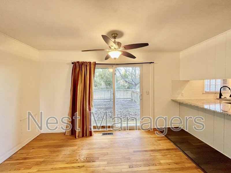 3522 Thomas Ave - Photo 4 of 18