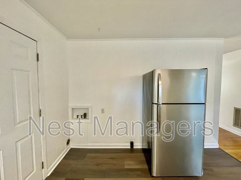 3522 Thomas Ave - Photo 7 of 18