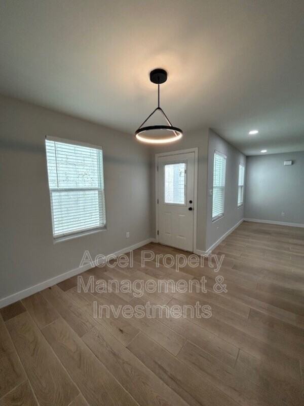 6617 N 5th St #A - Photo 3 of 21