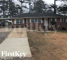 featured image of 901 Elizabeth Dr