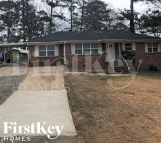 901 Elizabeth Dr - Photo 1 of 1