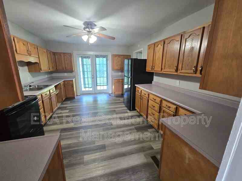 4806 Us Hwy - Photo 4 of 14