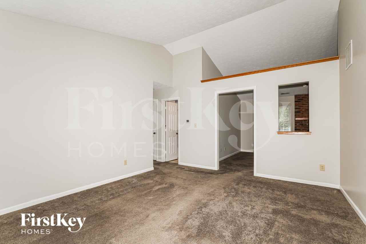 7226 N Orchard Dr - Photo 2 of 19