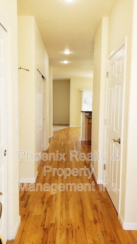 302 Saint Ida Cir - Photo 4 of 27