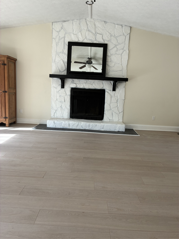 7328 Chaucer Ct - Photo 3 of 14